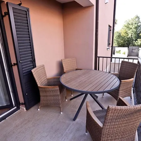 I&i Apartment